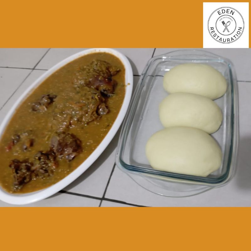 Foutou Igname et Sauce Gouagouassou + viande de Boeuf