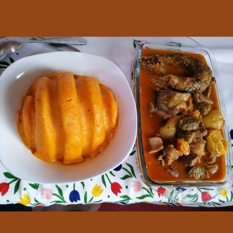 Plat de Foufou Ebrié