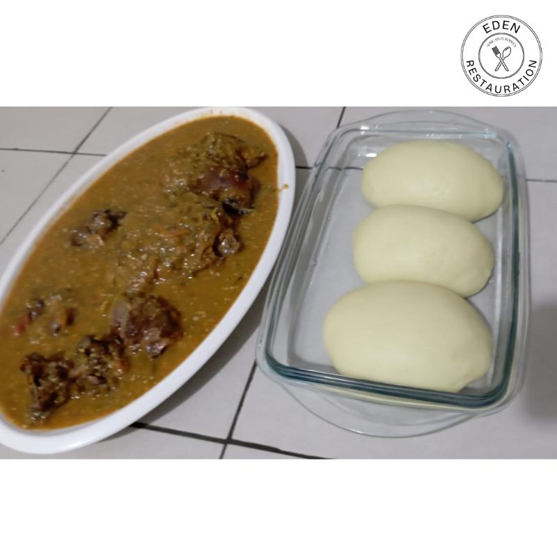 Foutou Igname et Sauce Gouagouassou + viande de Boeuf